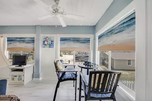 7009 N Lagoon Dr, Panama City, FL 32408 - Photo 33