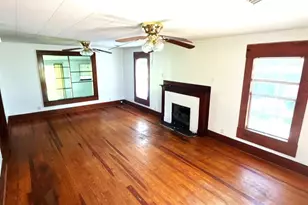 16619 Gaskin St, Blountstown, FL 32424 - Photo 1