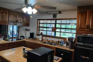 6694 Wolf Pond Rd, Bascom, FL 32423 - Photo 11