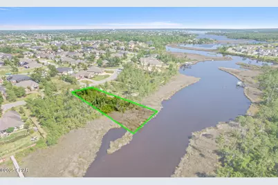 4707 Bayou Bluff Trail, Lynn Haven, FL 32444 - Photo 3