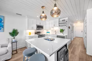 17735 Front Beach Rd, Panama City Beach, FL 32413 - Photo 7