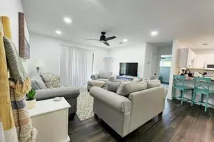 7125 N Lagoon Dr, Panama City Beach, FL 32408 - Photo 9