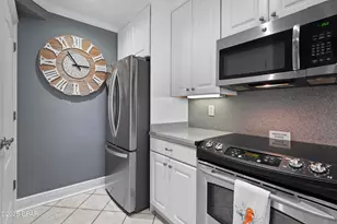 520 N Richard Jackson Blvd, Panama City Beach, FL 32407 - Photo 17