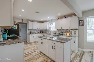 702 Plantation Cir, Panama City, FL 32404 - Photo 9