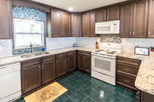 1203 N Bay Dr, Lynn Haven, FL 32444 - Photo 11