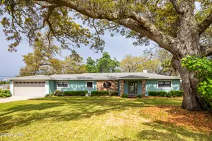 1203 N Bay Dr, Lynn Haven, FL 32444 - Photo 51