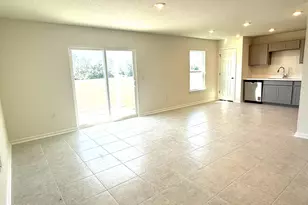 477 Salt Creek Ln, Mexico Beach, FL 32456 - Photo 7