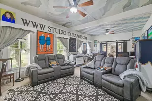 1748 Georgia St, Alford, FL 32420 - Photo 11