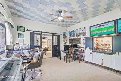 1748 Georgia Street, Alford, FL 32420 - Photo 9