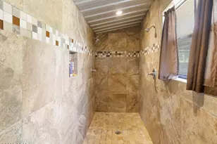 2921 Ambus Ln, Chipley, FL 32428 - Photo 9