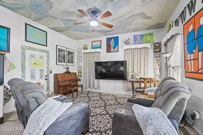 1748 Georgia Street, Alford, FL 32420 - Photo 9