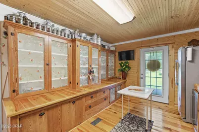 1748 Georgia Street, Alford, FL 32420 - Photo 5