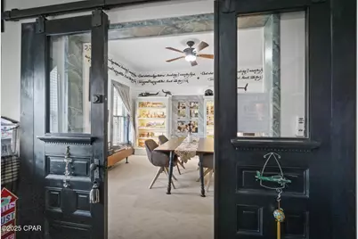 1748 Georgia Street, Alford, FL 32420 - Photo 7