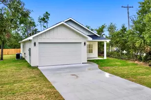 2002 Norwood Pl, Panama City, FL 32405 - Photo 1