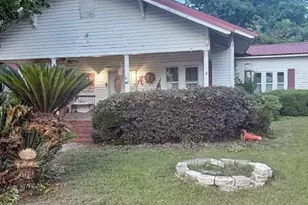 5382 10th St, Malone, FL 32445 - Photo 1