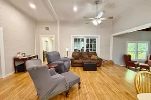 5382 10th St, Malone, FL 32445 - Photo 17