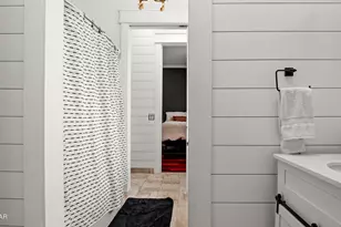 24197 NW Pine Tree Trl, Fountain, FL 32438 - Photo 27