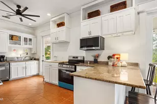 24197 NW Pine Tree Trl, Fountain, FL 32438 - Photo 39