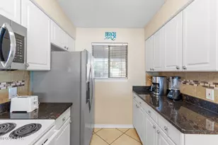 21514 Front Beach Rd, Panama City Beach, FL 32413 - Photo 11