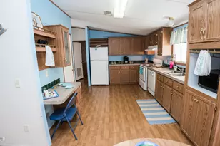 508 Pinetree Dr, Panama City Beach, FL 32413 - Photo 11