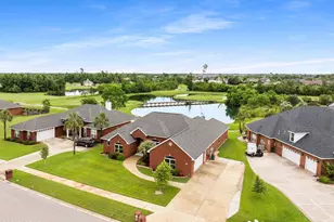 203 Landings Dr, Lynn Haven, FL 32444 - Photo 15