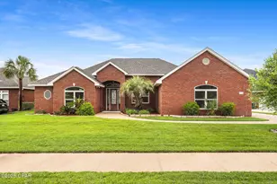 203 Landings Dr, Lynn Haven, FL 32444 - Photo 7