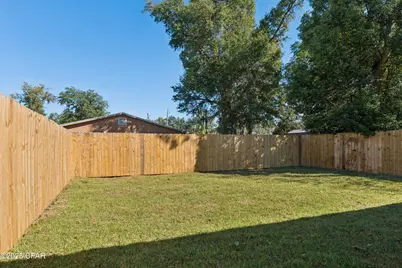 825 E 12th Street, Panama City, FL 32401 - Photo 25