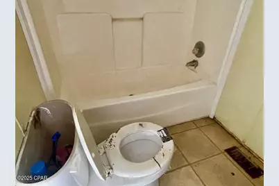 5845 Blocker Road, Marianna, FL 32446 - Photo 11