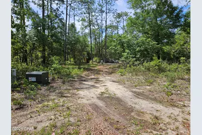 3239 Fox Court, Chipley, FL 32428 - Photo 17