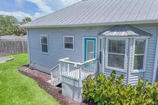 408 Wisteria St, Panama City Beach, FL 32407 - Photo 25