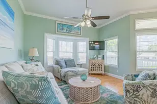 408 Wisteria St, Panama City Beach, FL 32407 - Photo 9