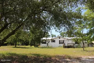 5929 Nichols Rd, Bascom, FL 32423 - Photo 1