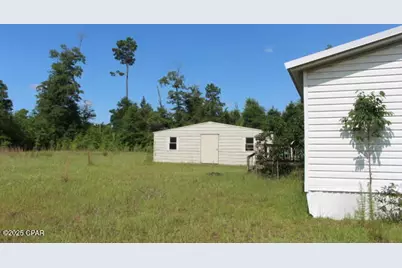 5929 Nichols Road, Bascom, FL 32423 - Photo 11