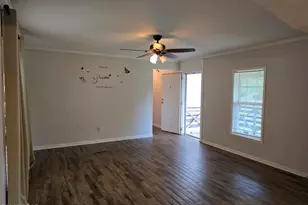 21102 NW Lakeview Dr, Altha, FL 32421 - Photo 7