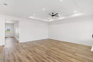 3070 Lucky Farm Ln, Panama City, FL 32404 - Photo 9