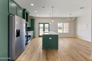 3864 Red Deer Cir, Panama City, FL 32404 - Photo 13