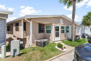 2 Dolphin Ln, Panama City Beach, FL 32408 - Photo 21