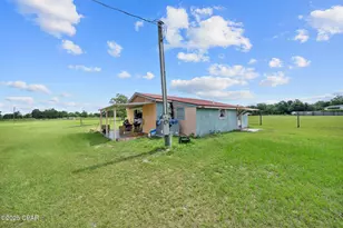 10201 Western Rd, Fountain, FL 32438 - Photo 15