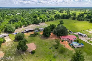 10201 Western Rd, Fountain, FL 32438 - Photo 5