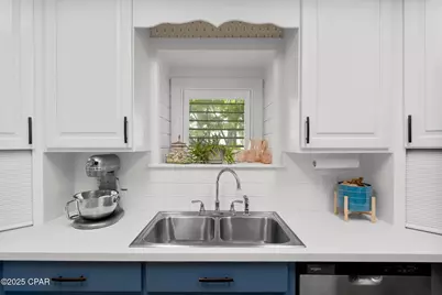 528 Venture Boulevard, Panama City, FL 32408 - Photo 13