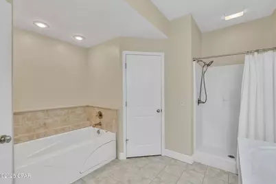1017 W 11th Street, Panama City, FL 32401 - Photo 31