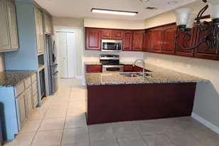 3209 Country Club Dr, Lynn Haven, FL 32444 - Photo 3