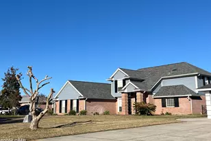 3209 Country Club Dr, Lynn Haven, FL 32444 - Photo 3