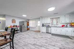 6454 Hartsfield Rd, Greenwood, FL 32443 - Photo 9