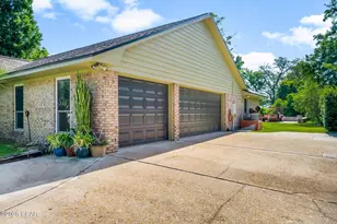 7246 W Lakeland Dr, Panama City, FL 32404 - Photo 23