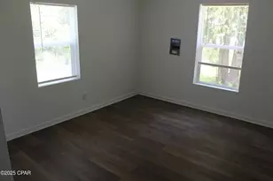 668 Wrights Creek Rd, Caryville, FL 32427 - Photo 25