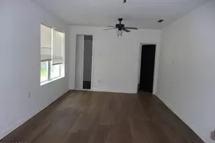 668 Wrights Creek Rd, Caryville, FL 32427 - Photo 3