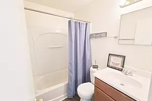 201 E 25th St, Lynn Haven, FL 32444 - Photo 9