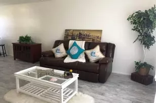 201 E 25th St, Lynn Haven, FL 32444 - Photo 3