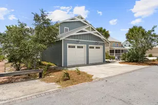 104 Pinwheel Ct, Port Saint Joe, FL 32456 - Photo 3